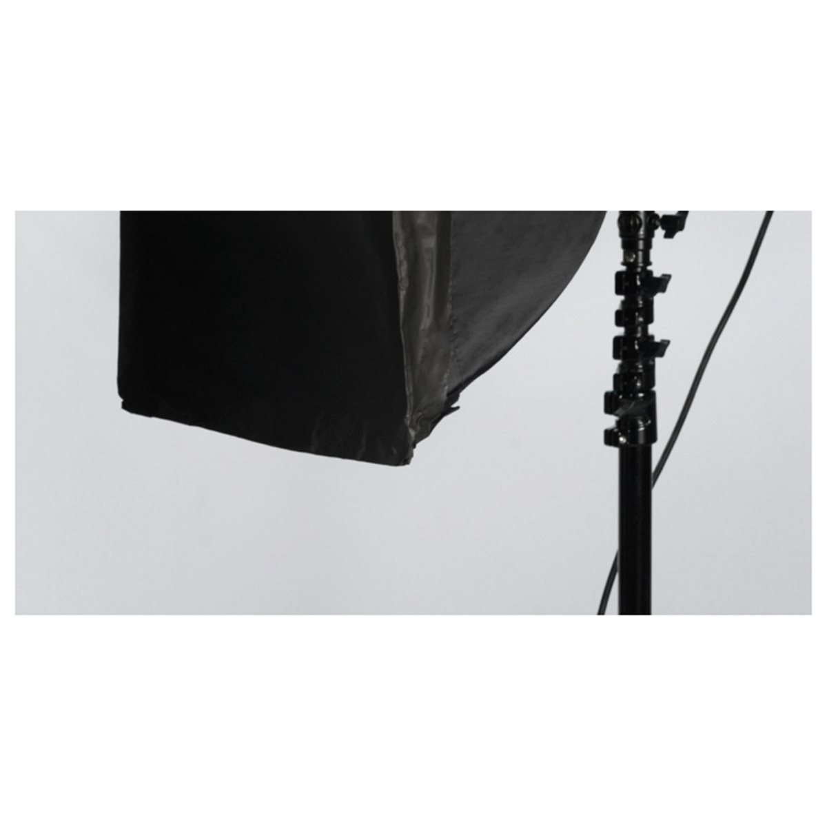 กระดาษฟอยล์ด้านแบบม้วนสองด้าน  - Photography Lighting Essentials บทวิจารณ์และราคา